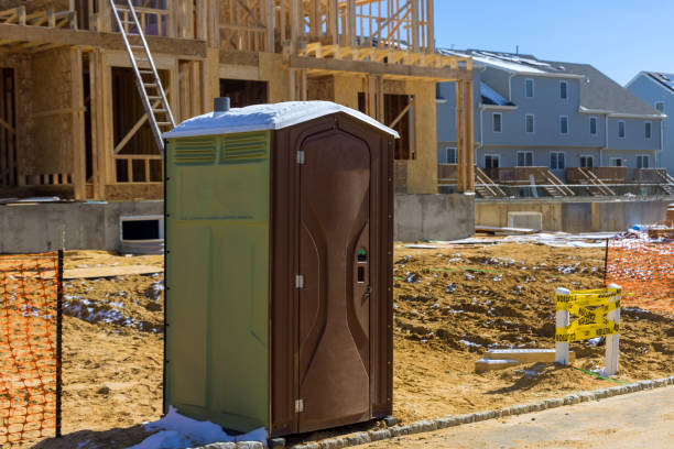 Best Construction site porta potty rental  in South Roxana, IL
