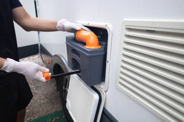 Best Porta potty delivery and setup  in South Roxana, IL